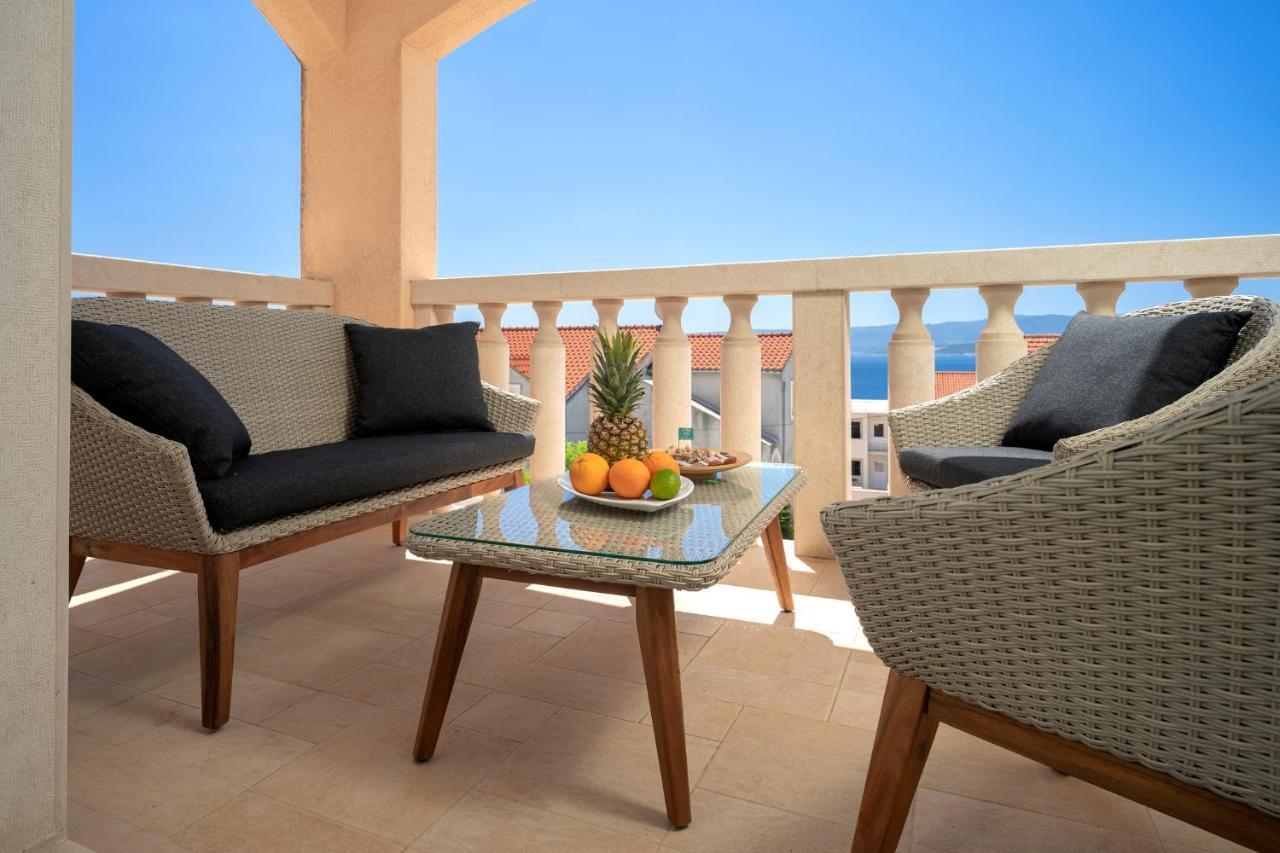 Hektorovic Poolside Apartments ボル エクステリア 写真